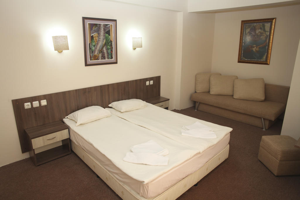 Hotel Laguna 洛泽内茨 客房 照片