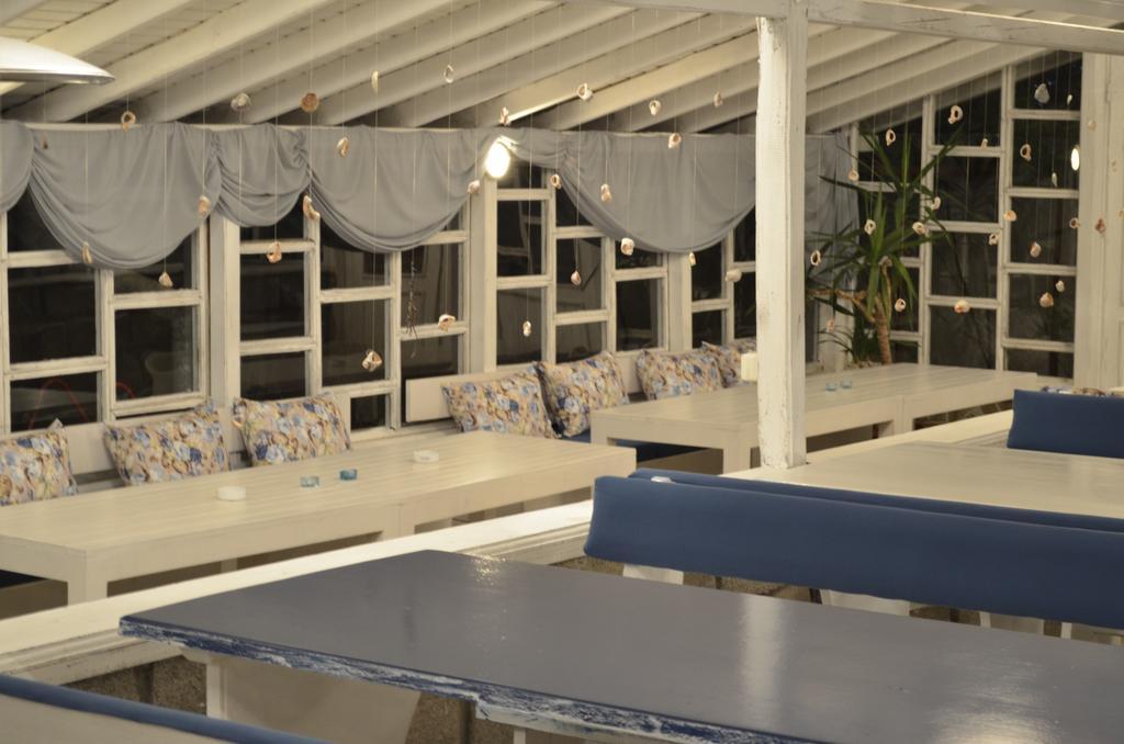 Hotel Laguna 洛泽内茨 外观 照片